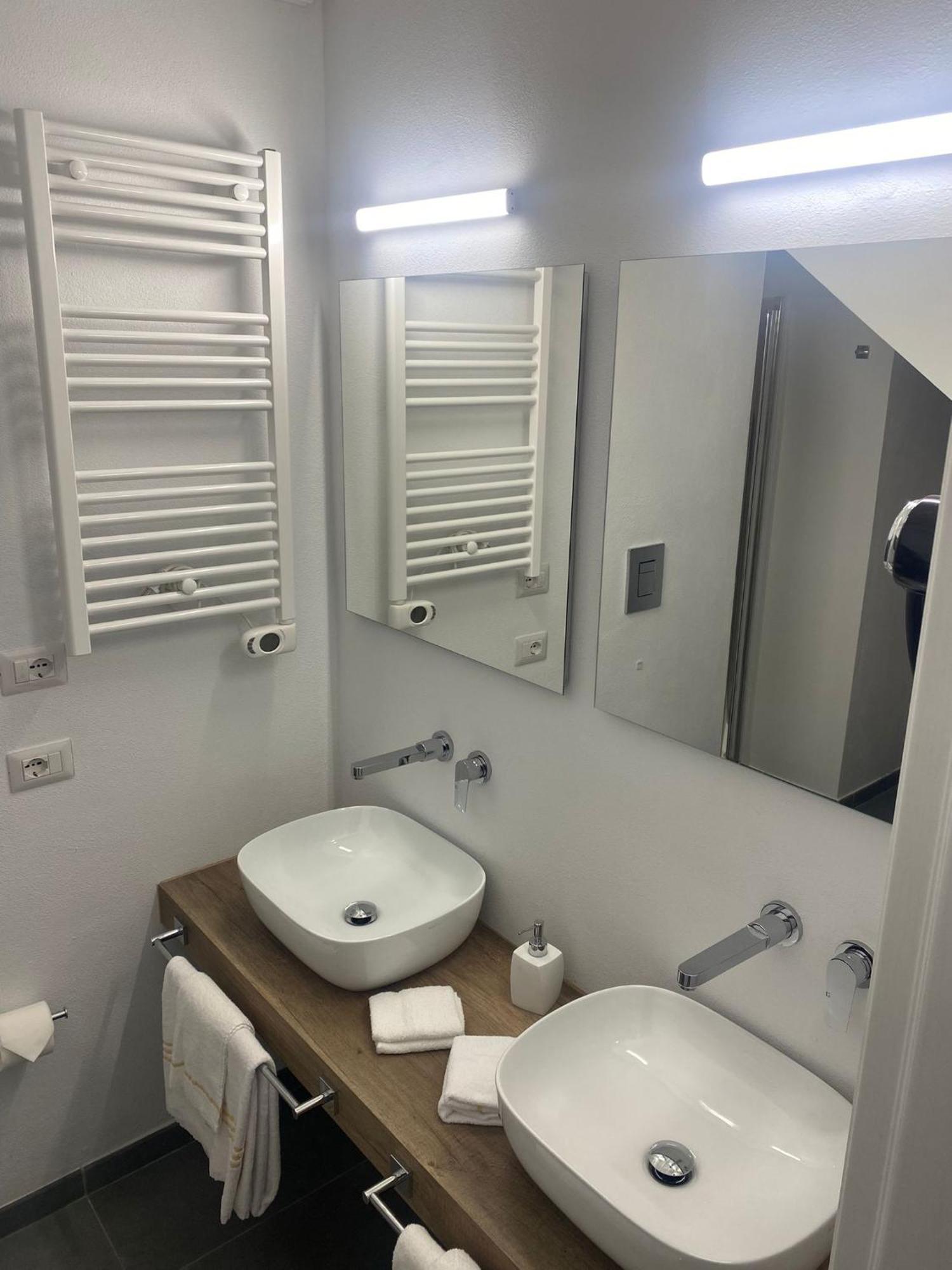 Hotel Luxury Loft 35 à Cagliari Extérieur photo